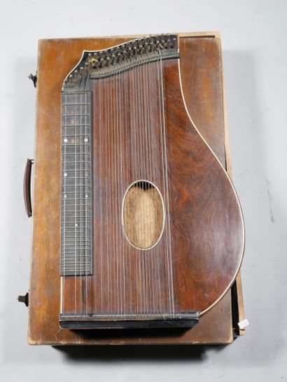 Zither ca. 1900, with box and sheet music....