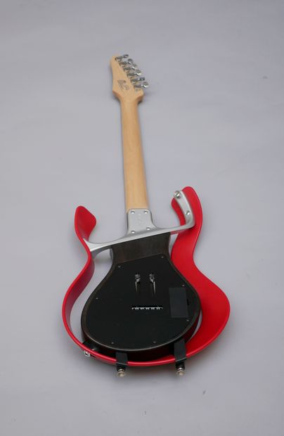  Solidbody electronic guitar VOX model Startream, made in Japan. 
New condition,...