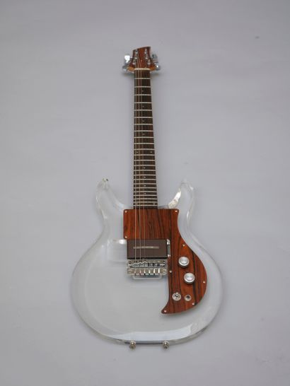  Solidbody Altuglass electric guitar "Ampeg Dan Armstrong" with spare pickup. 
Like...