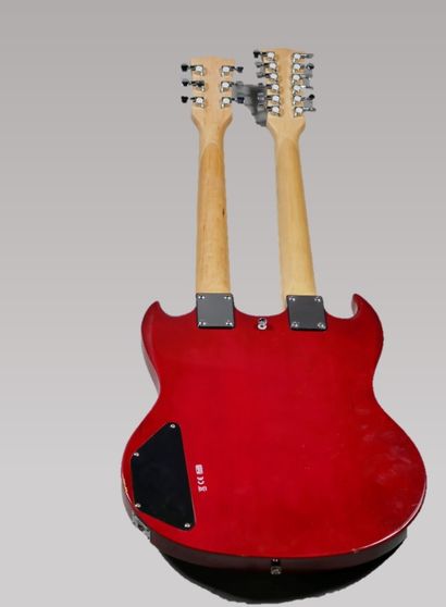 null Guitare électrique Solidbody de marque Gear 4 Music, double manche 6 et 12 cordes...