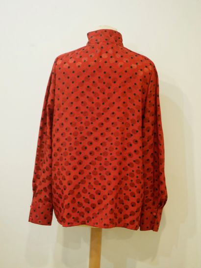 null Lot LOUIS FERRAUD GEORGES RECH. Red and black silk top and silk crepe. As is....