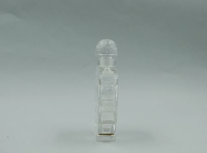 null Nina RICCI and LALIQUE for "Cœur joie" (1946). 

Pressed-moulded glass bottle,...