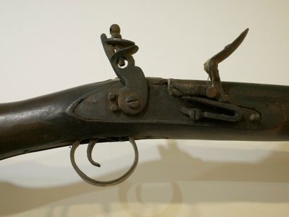 null Set of four flintlock rifles:

-a rifle for decoration. A rifle for decoration,...