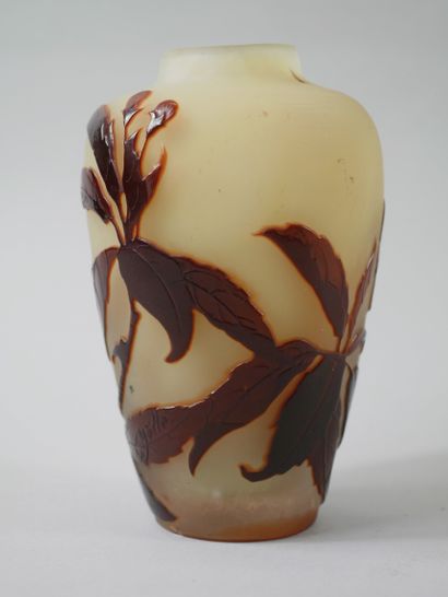 null Establishment GALLE.

Small vase out of multi-layer glass cleared with the brown...