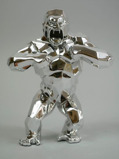 null Richard ORLINSKI (1966). Kong.

Sculpture in silver resin representing a monkey....