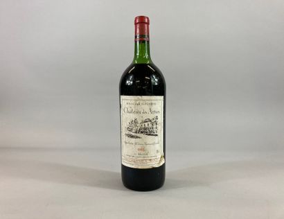 null SUPERIOR BURGUNDY. A magnum of CHÂTEAU DES ARRAS 1983 - Level at the beginning...