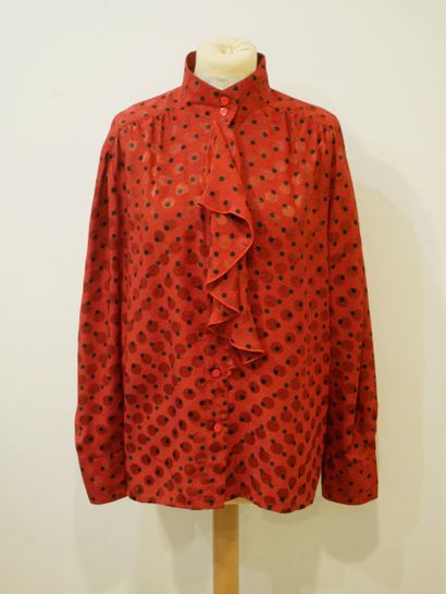 null Lot LOUIS FERRAUD GEORGES RECH. Red and black silk top and silk crepe. As is....