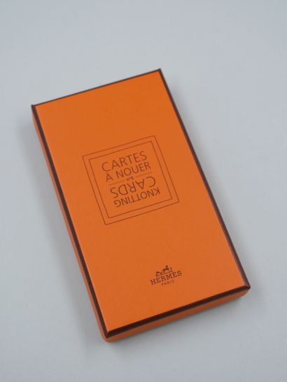 null HERMES Paris.

Set of cards to tie. Boxed.

(new, in blister pack).