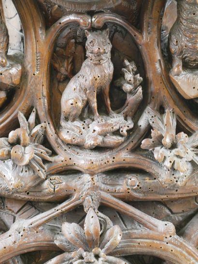null Important carved wood mantelpiece populated with alpine animals (goats, hinds,...