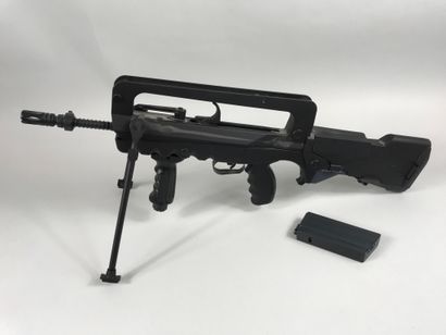 null CYBERGUN - AEG (Automatic Electric Gun) assault rifle 

FA-MAS F1 

Removable...