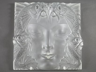 null 
René Lalique (1860 -1945)




"Mask of a woman 




Panel of molded glass and...