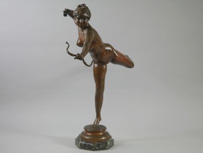 null Alexandre FALGUIERE (1831-1900)

"Diane chasseresse" 

Epreuve en bronze à patine...