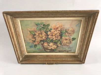 null Lot of two watercolors by Henri BOEZ (XX), 1968.

Bouquets of flowers. 

23...