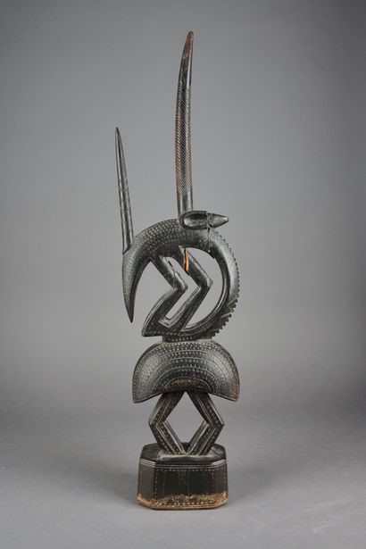 null MALI, Bambara.

Antilope and aardvark sculpture. 

Height. approx. 60cm. 

(In...