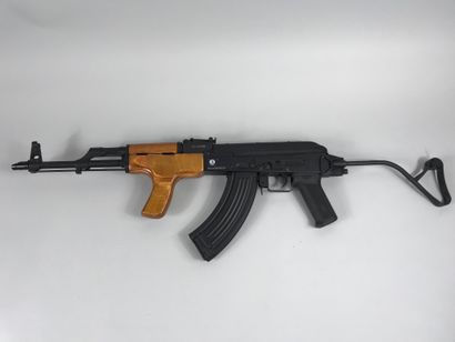 null CYBERGUN - Fusil mitrailleur AEG (Automatic Electric Gun) 

Kalashnikov AK47...