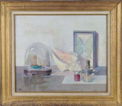 null Ywan CERF (1883-1963))

Nature morte au coquillage et à la maquette de bateau

Huile...