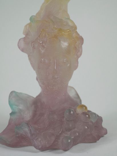 null DAUM France.

Pique-cierge in glass paste decorated with a head of Bacchus,...