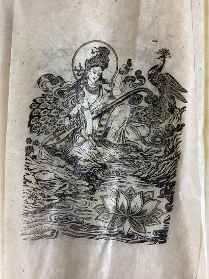 null 
Lot of prints on rice paper representing buddhist themes, dragons and scholars,...