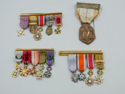 null Lots of miniature medals of the wars 1914/1918 and 1939/1945 including : 

-...