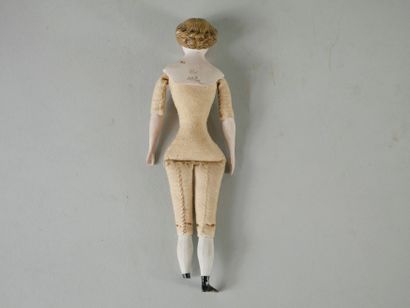 null Little German doll from the XIXth century, PARIAN type. Head, bust, forearms...