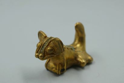 COLUMBIA. 

Talismanic amulet in gold pendant...