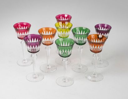null BACCARAT, model Piccadily.

Suite of nine glasses out of cut crystal multicoloured.

Stamp...