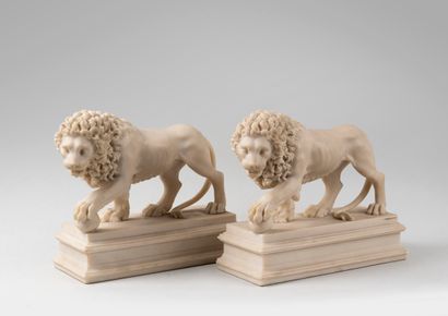 null 
Pair of lions of Medici

Proofs in marble powder. Pose on rectangular bases...