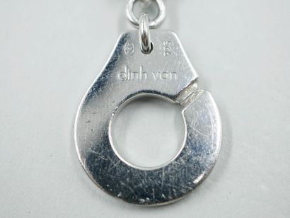 null DINH VAN. 

Handcuffs bracelet big model in silver 925mm. 

A pair of handcuffs...