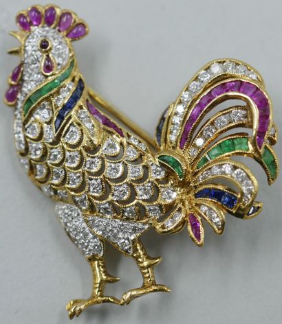 null Very beautiful brooch representing a rooster in 18k yellow gold paved with diamonds,...