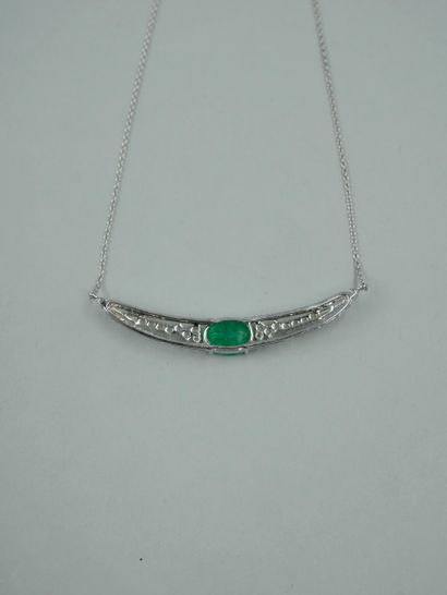 null Necklace in 18K white gold with an openwork crescent moon, paved with diamonds...