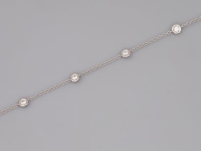 null Bracelet in 18k white gold with five diamonds in closed setting for 0.50cts...
