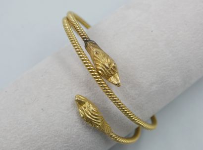 null Bracelet de bras ou de cheville en or jaune torsadé 18k orné à chaque extrémité...