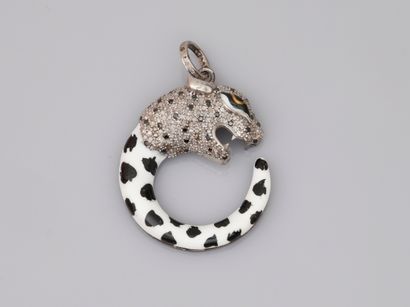 null Silver and enamel pendant representing a tiger, the head set with diamonds,...