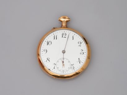 null Pocket watch in 18k yellow gold. The white enamel dial with Arabic numeral for...