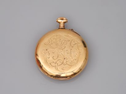 null Pocket watch in 18k yellow gold. The white enamel dial with Arabic numeral for...