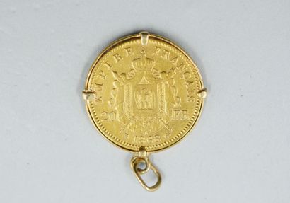 null 
Pièce en or, Napoléon 1868, monté en pendentif en or jaune 14k. 




Poids...