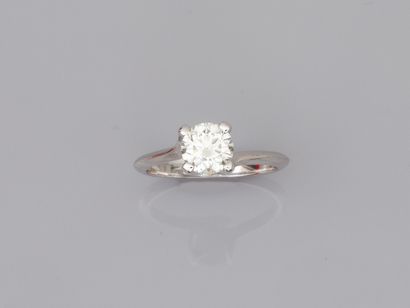 null Solitaire ring in 18k white gold set with a 1.17cts diamond in J / SI1 color...