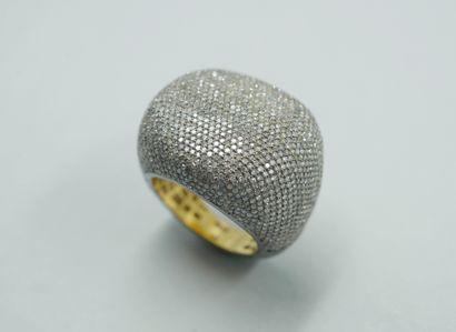 null Important dome ring in 14k yellow gold and silver entirely paved with diamonds....