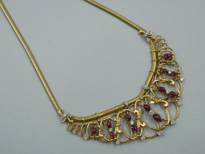 null Necklace in 18k yellow gold decorated with openwork interlacing set with pear-shaped...