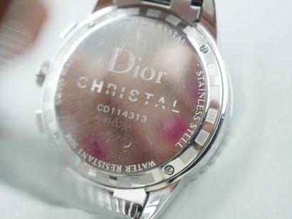 null CHRISTIAN DIOR, modèle CHRISTAL

Montre bracelet de dame en acier. Le cadran...