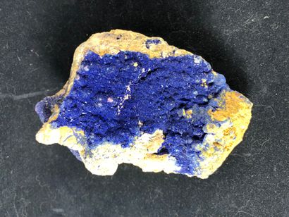 Azurite. 
Azurite de la mine de Morenci en Arizona, USA. 
11 x 7 cm.