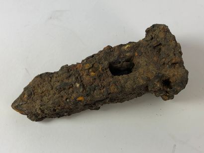  Marteau, XVIè siècle. 
Marteau en fer oxydé, trouvé en 1970 dans la mine de Gabe-Gottes,...