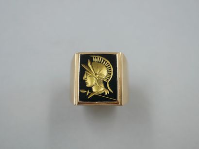 null Ring in 18k yellow gold set with an intaglio representing a profile of minerva....