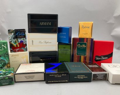 null Lot of 26 homothetic miniatures with boxes and PDO, including Lanvin " Arpège...