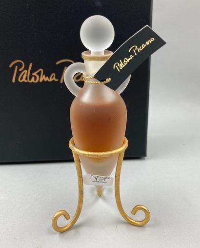 null PALOMA PICASSO « Paloma »

Flacon en verre de forme amphore, contenance 15 ml...