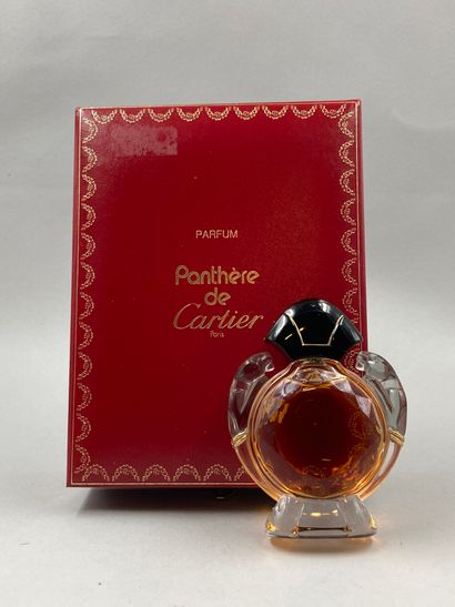 null CARTIER " Panthère " (Panther)

Crystal bottle, limited edition, containing...