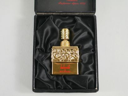 null MOLINARD « Habanita »

Édition spéciale parfum bijou inspiré d’un dessin de...