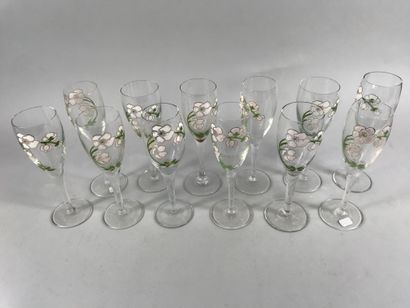 null Set of 12 champagne flutes PERRIER JOUET with enamelled flowers