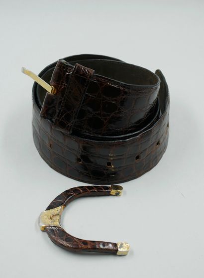 null Leather belt.

(Accidents, in the state).