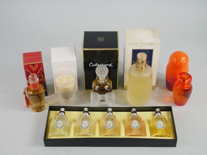 null Important lot including Parfums Grès " Cabochard ", lacunar bottle containing...